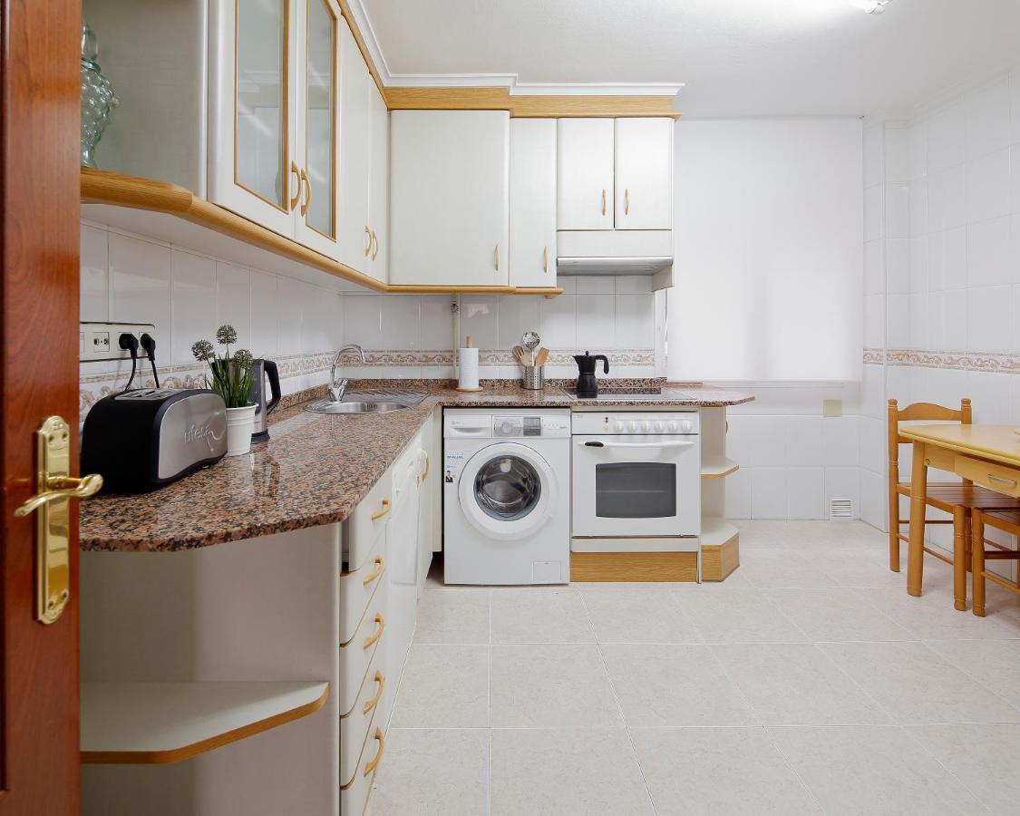 115A - Amplia Vivienda En Playa San Lorenzo Gijón Zewnętrze zdjęcie