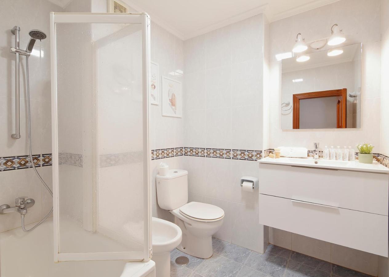 115A - Amplia Vivienda En Playa San Lorenzo Gijón Zewnętrze zdjęcie